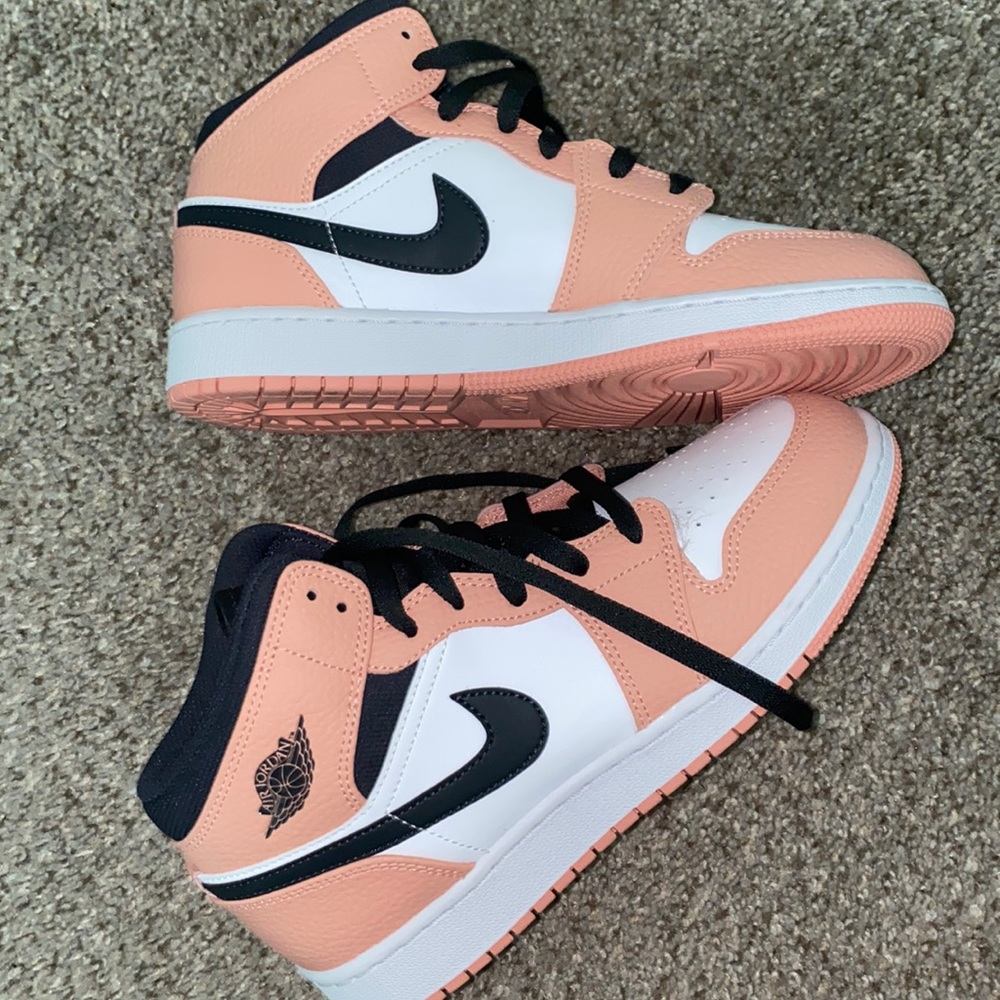 Air Jordan 1 MID - PINK QUARTZ